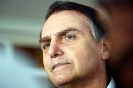 Bolsonaro defende cobrana de ICMS nas refinarias