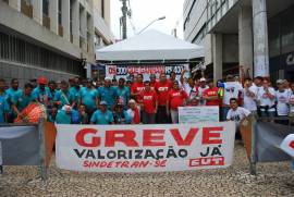 Criminalizao do movimento sindical preocupa deputada Ana Lcia 