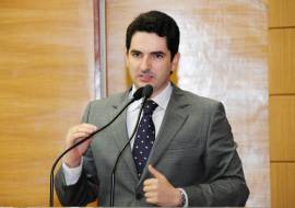 Em Sergipe a disputa eleitoral est  frente do crescimento do Estado