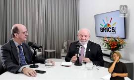 Lula vota em So Bernardo do Campo