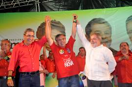 Em SE, Lula volta a pedir voto para Amorim