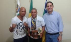 Boxeador Cssio Oliveira, do Bolsa Atleta, luta por vaga nas Olimpadas de 2020