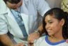 Campanha quer incentivar meninas a procurar vacinao 