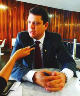 Mrcio Macedo diz que Amorim usa Proinveste como ttica eleitoral