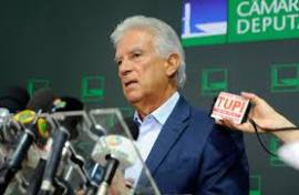 DEM e PSDB querem nova eleio para presidente da Cmara