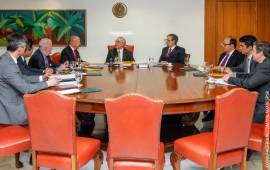 Senadores pedem a Temer cumprimento de obras em Sergipe
