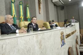 Presidente do TCE fala na Cmara de Vereadores sobre combate  corrupo